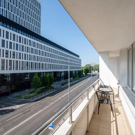 Plac Unii Lubelskiej Standard Varšava